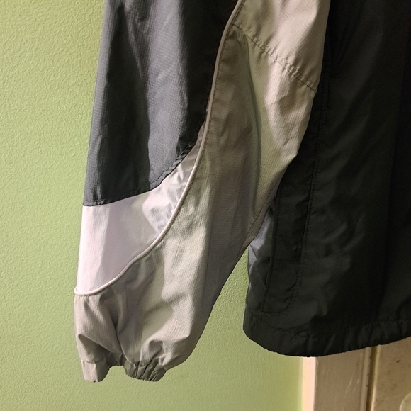 Columbia Wind Breaker Jacket - Picture 2 of 12
